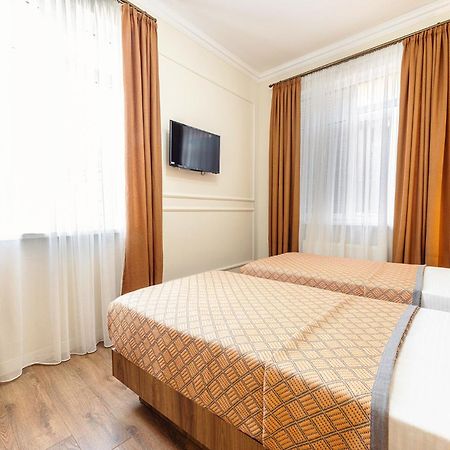 Boutique Hotel Manufactura Tbilisi Ngoại thất bức ảnh