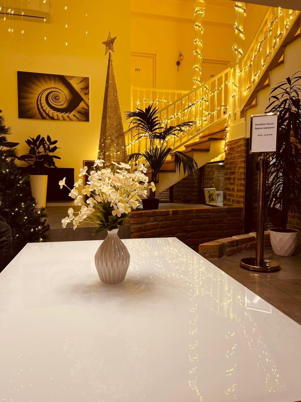 Boutique Hotel Manufactura Tbilisi Ngoại thất bức ảnh