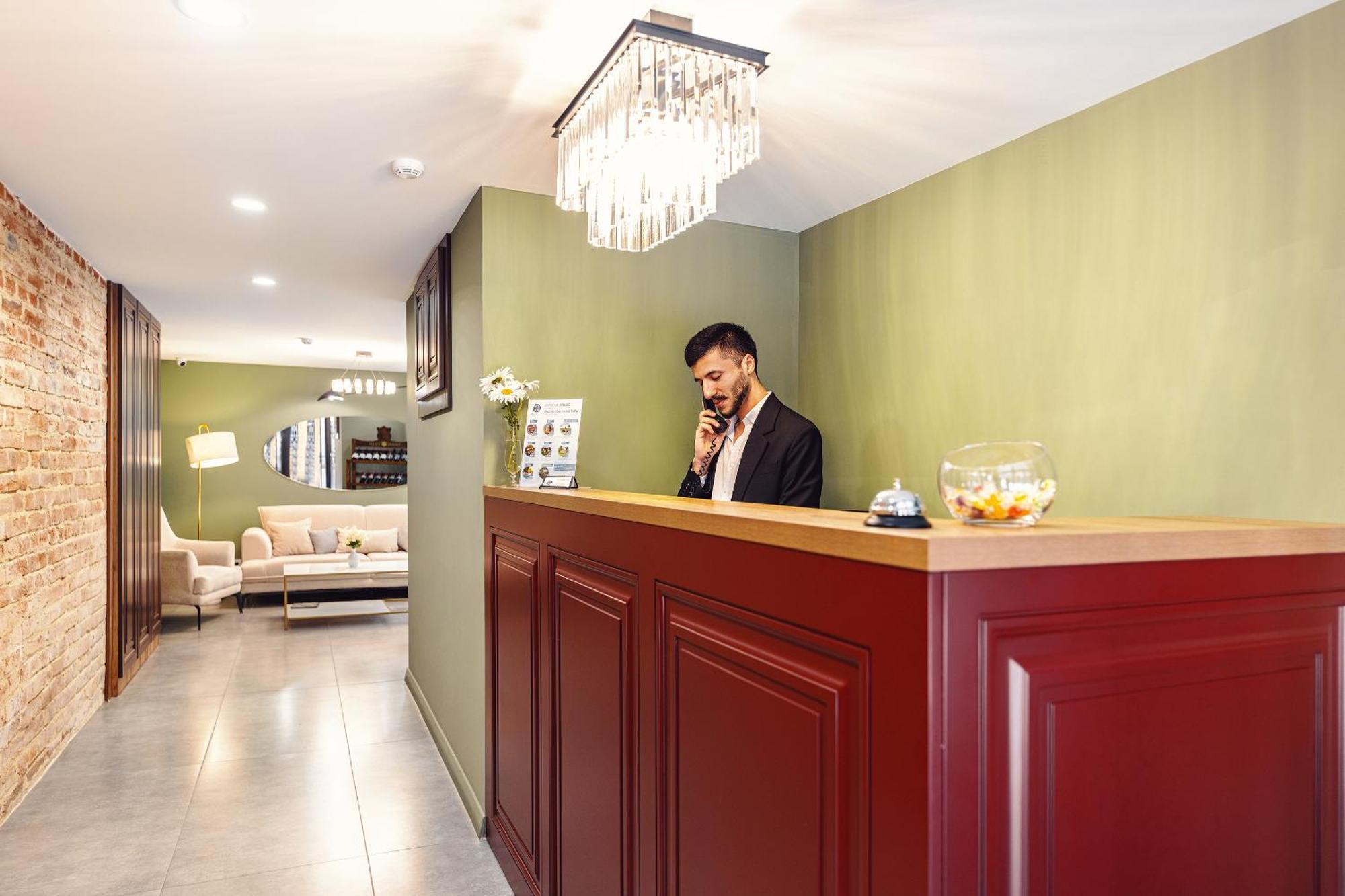 Boutique Hotel Manufactura Tbilisi Ngoại thất bức ảnh