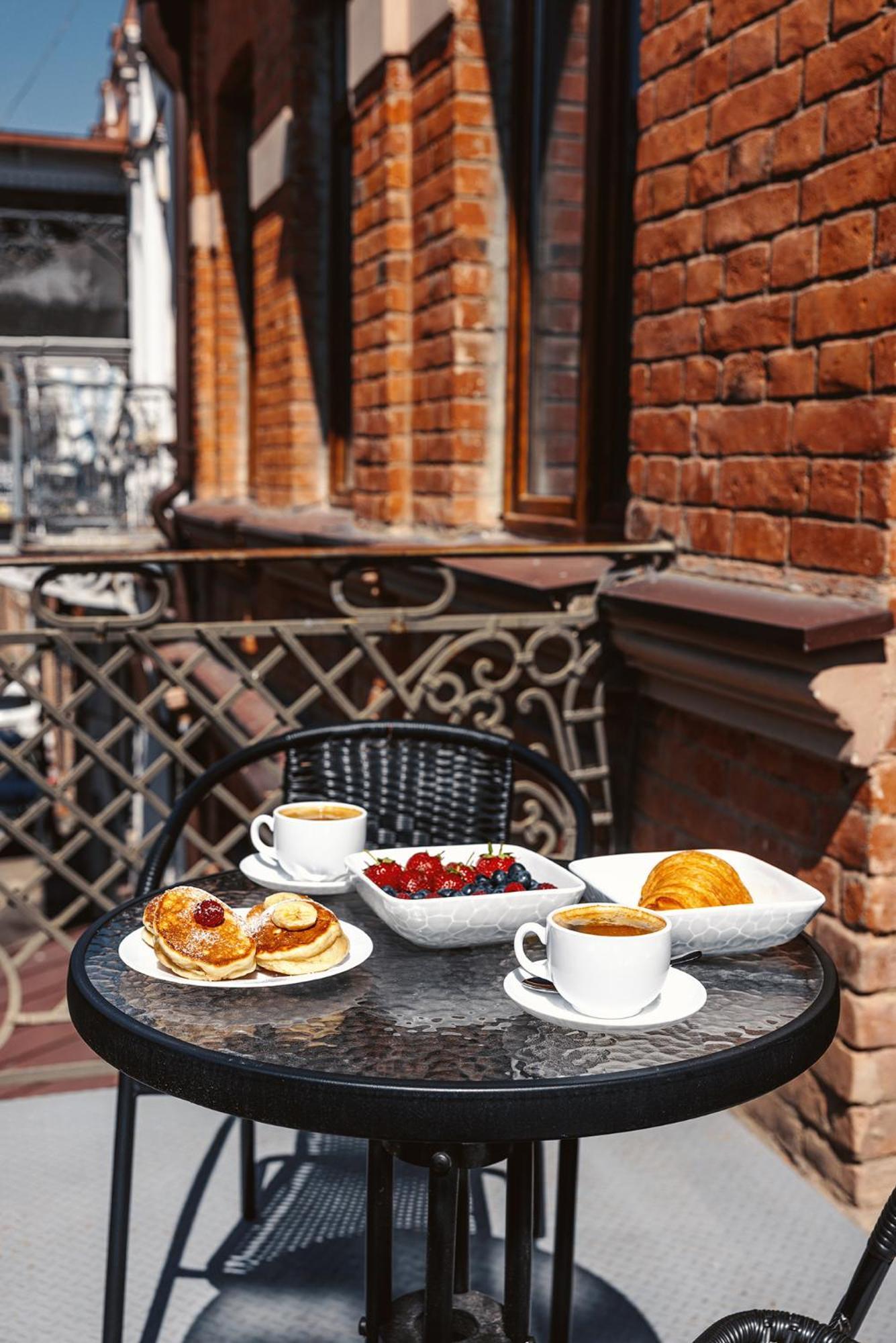 Boutique Hotel Manufactura Tbilisi Ngoại thất bức ảnh