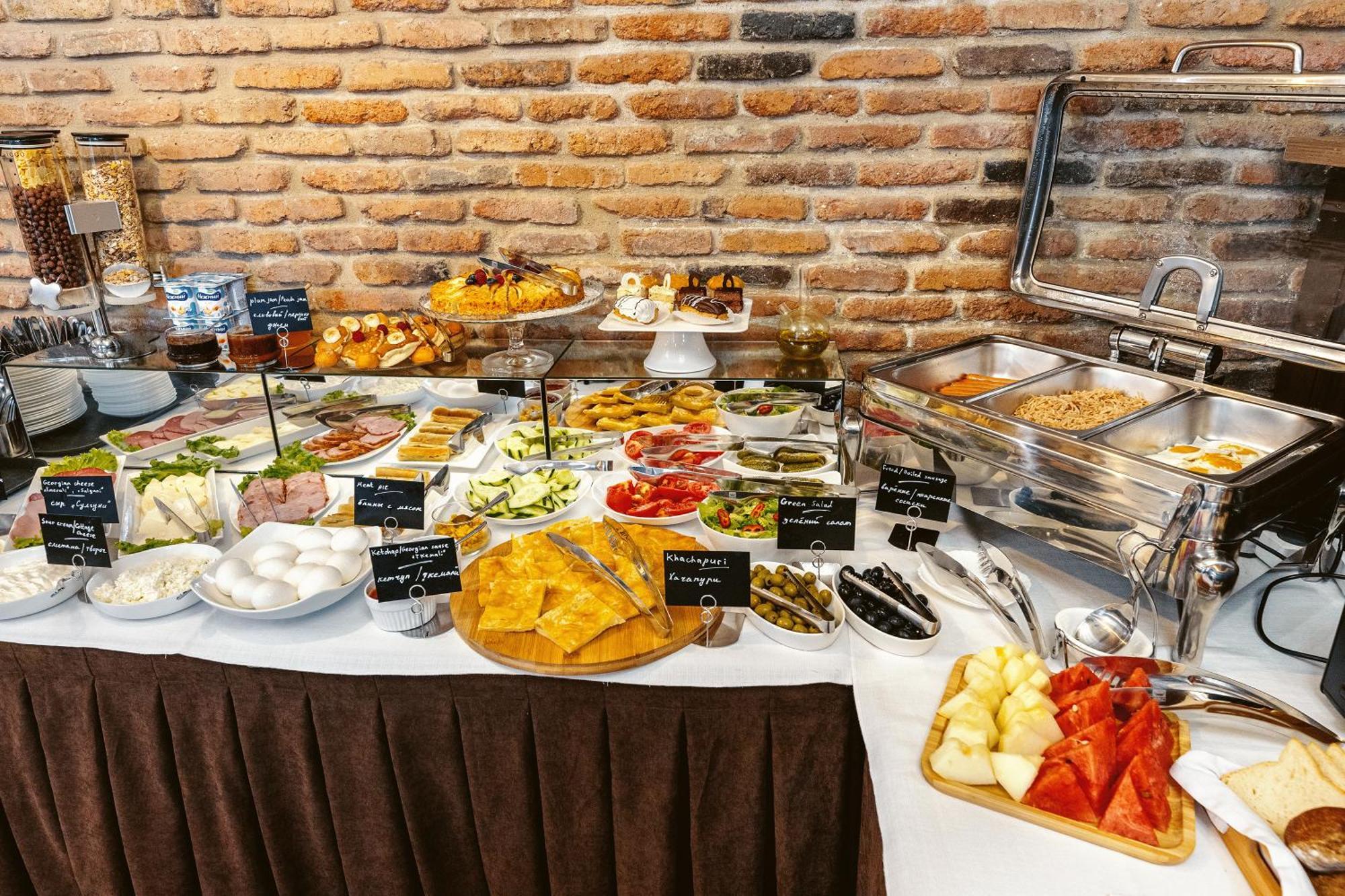 Boutique Hotel Manufactura Tbilisi Ngoại thất bức ảnh